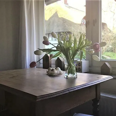 Atelierhaus Lägenhet